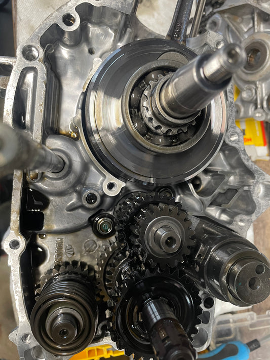 Crankshaft installation & Case repair